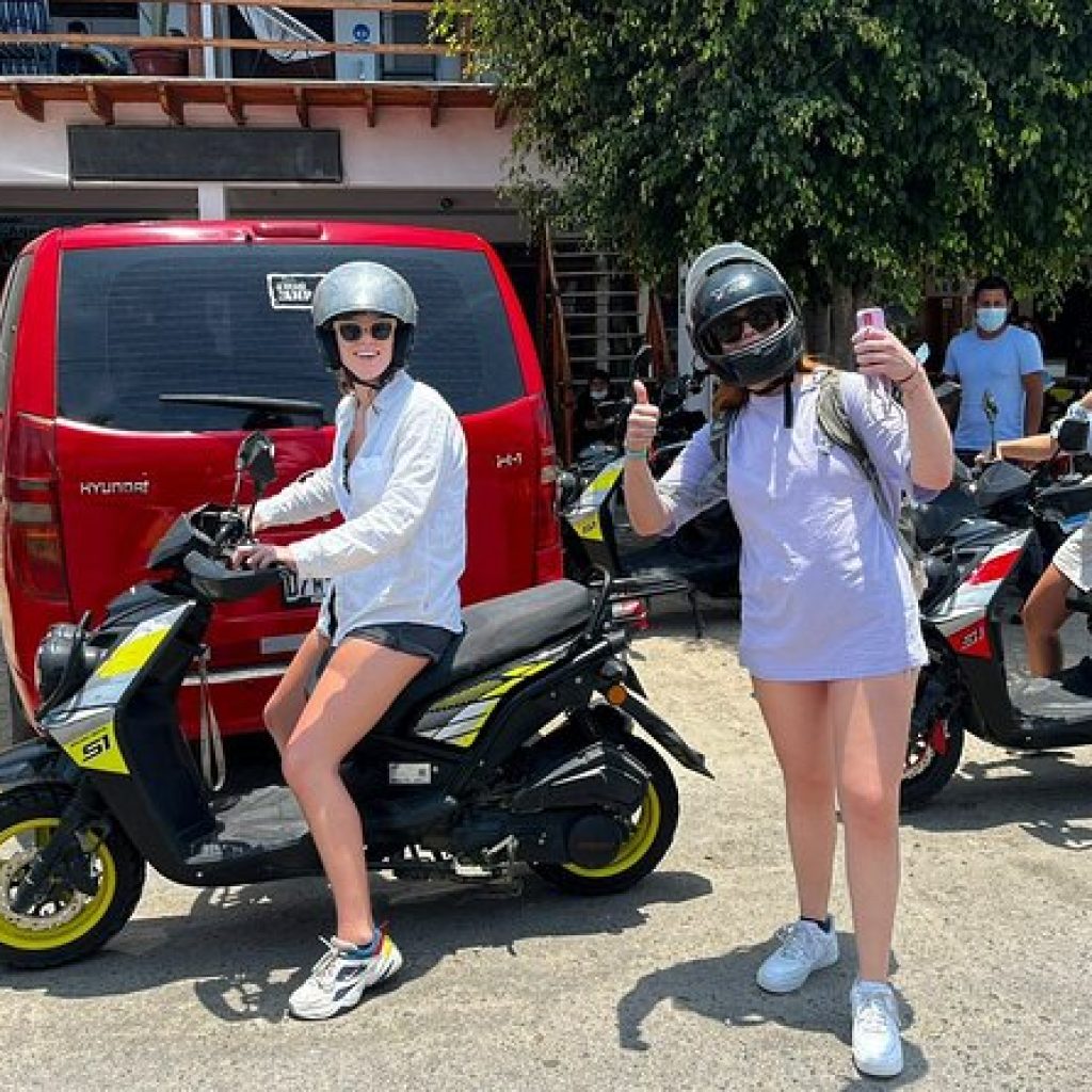 Alquiler de Moto Scooter