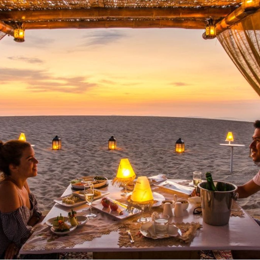 Cena en el desierto