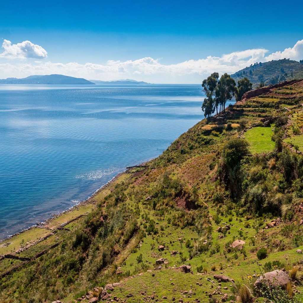 Tour a las Islas de Uros + Taquile + Amantani (2D/1N) todo incluido