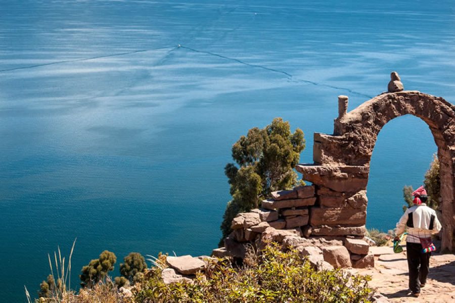 Tour a las Islas de Uros + Taquile + Amantani (2D/1N) todo incluido