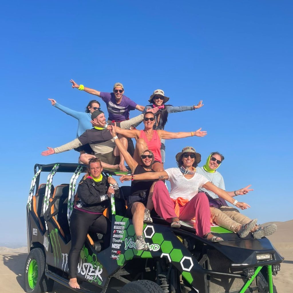 Picnic, Paseo en Buggy y Sandboarding en Huacachina