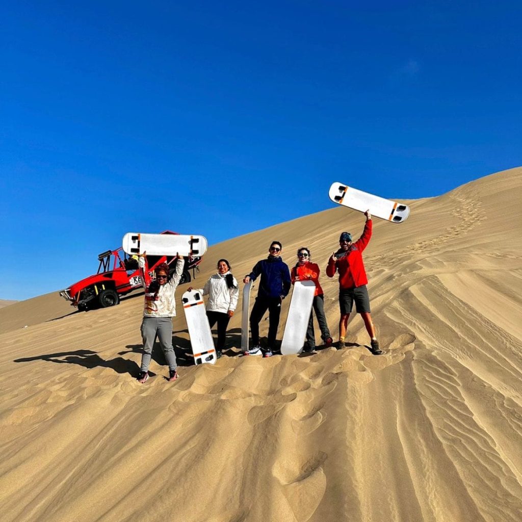 Paracas y Huacachina desde Lima 3 días 2 noches