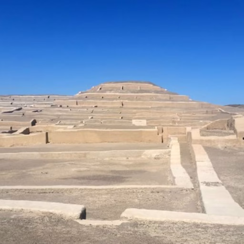 Centro ceremonial de Cahuachi