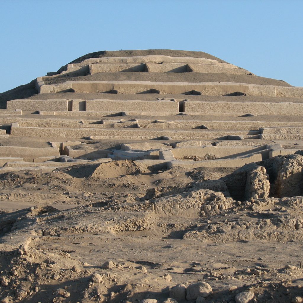 Centro ceremonial de Cahuachi