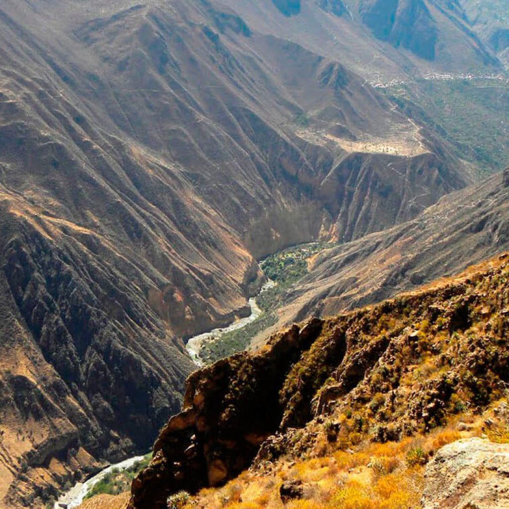 Cañon del Colca Full Day Todo Incluido conexión a Puno