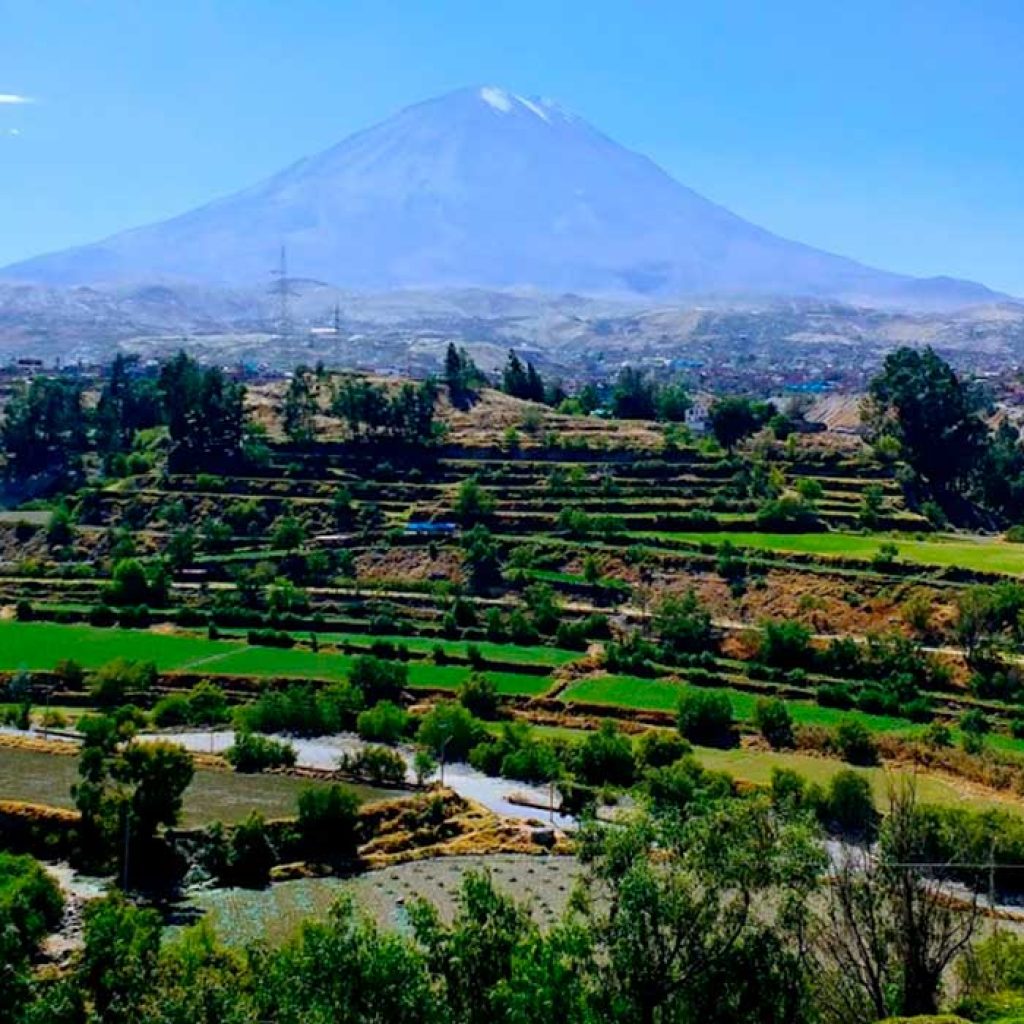Tour a la Campiña Arequipeña privado