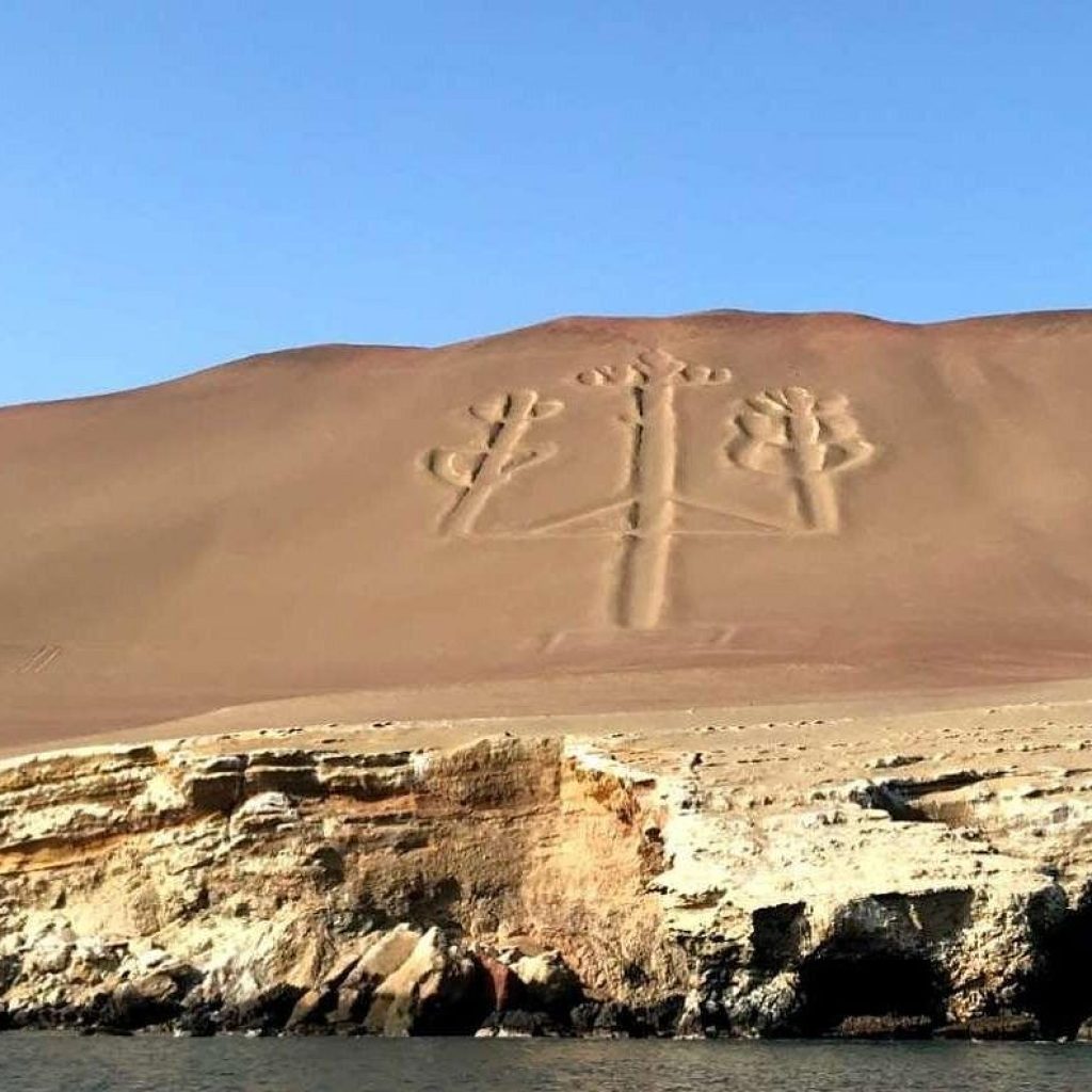 Islas Ballestas + Buggy y Sandboard 2 horas en Huacachina