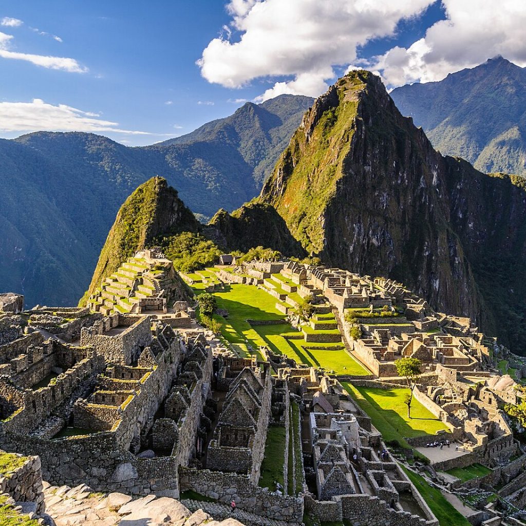 Aventura Completa en Cusco: Valle Sagrado, Machu Picchu, Maras Moray y Montaña de Colores 6 días / 5 noches